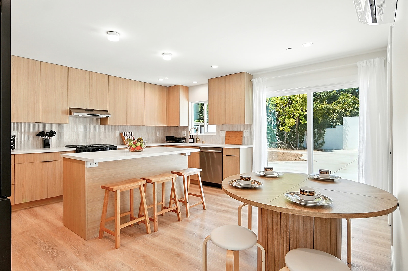 12018 Sarah St